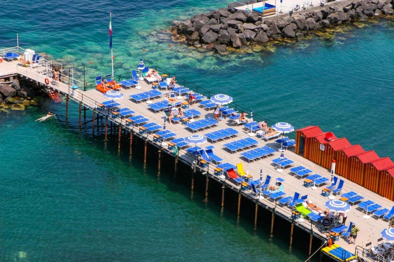 Suite Villa Comunale Sorrento Exteriér fotografie